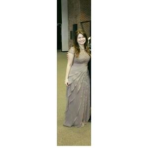 Formal long/ military ball/ prom/ homecoming/