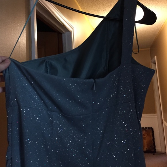Grey/green prom dress - Picture 3 of 4