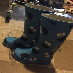 Rain boots