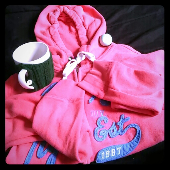 Aeropastle Hoodie