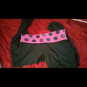 SOLD!! Vs pink yogas