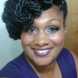 Meet your Posher, Joni