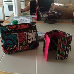 2 piece matching Vera Bradley set great Condition