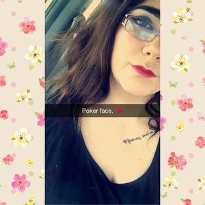Meet your Posher, Megan