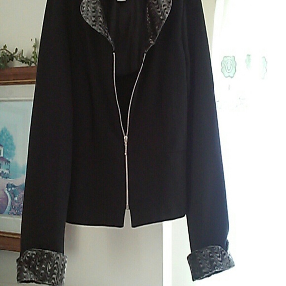 Jacket - Picture 2 of 3