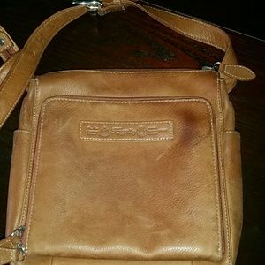 Leather fossil cross body purse