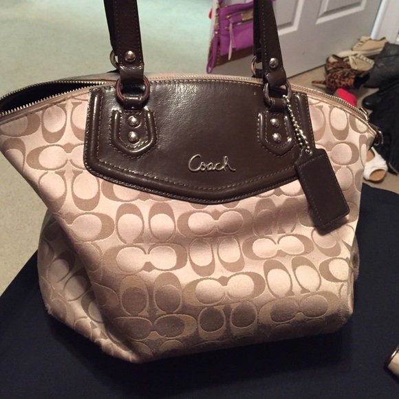 Authentic coach bag - Picture 1 of 3