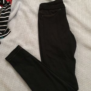 Black Hue jeggings.