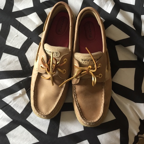 Women's sperrys brand new!