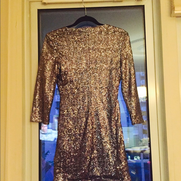 NWT Sparkle silver three quarter length dress - Picture 2 of 3