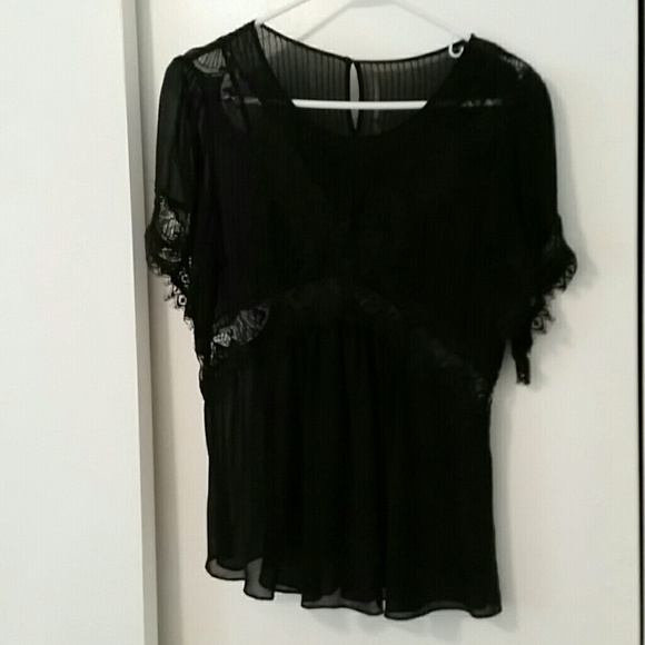 Ladies Anthropologie blouse