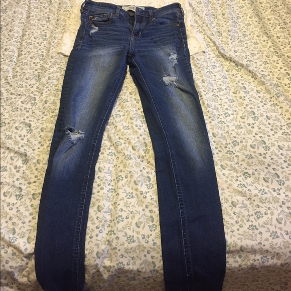 Ripped Skinny jeans