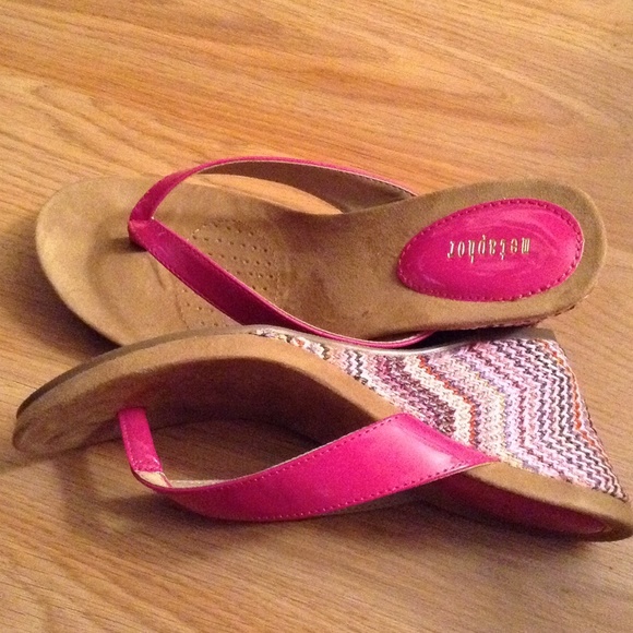 Sandal