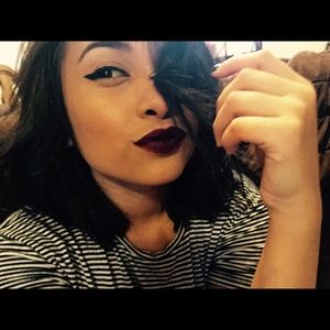 Meet your Posher, Maribel