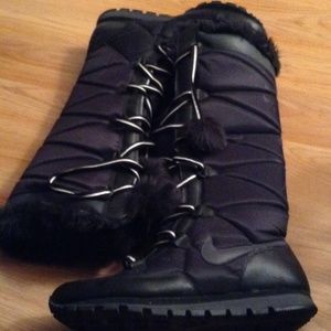 Nike boots