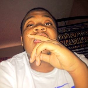 Meet your Posher, Victor