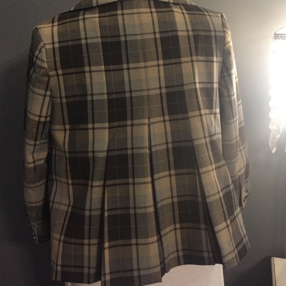 Jacket - Picture 3 of 3