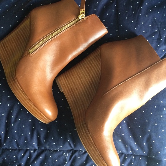 michael kors diva bootie