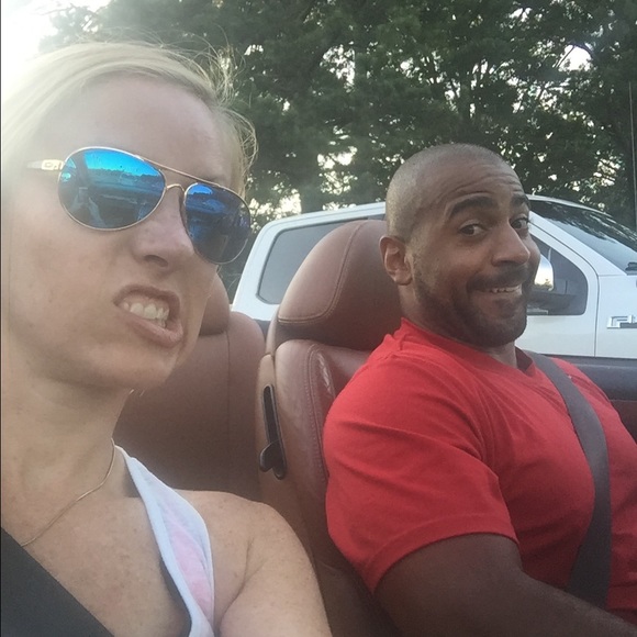 Meet your Posher, Elizabeth - Picture 2 of 4