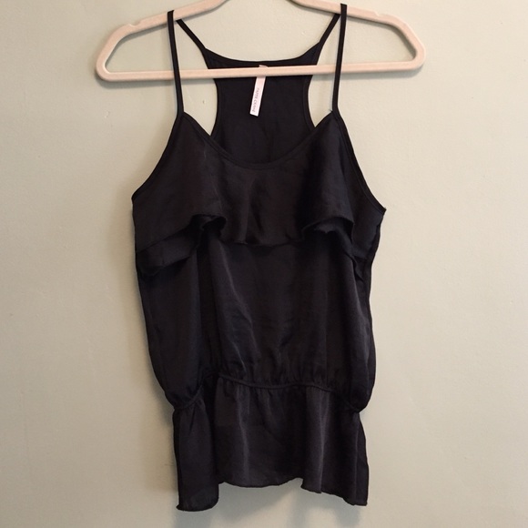 Sexy black tank top - Picture 1 of 2