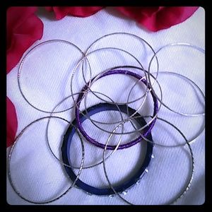 Bundle of brackets
