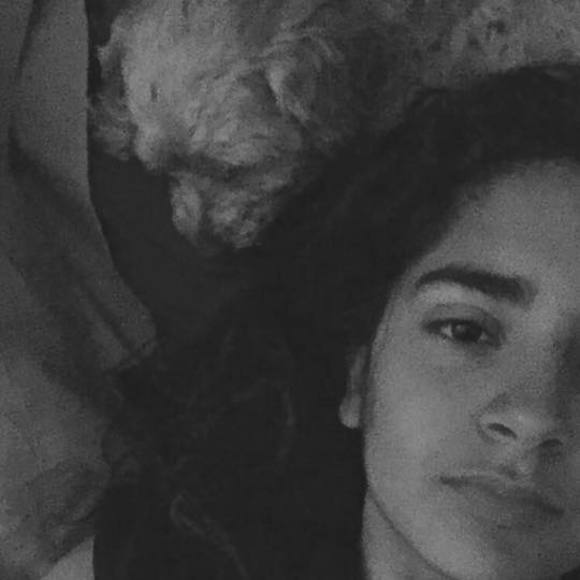 Meet your Posher, Hiasmyn