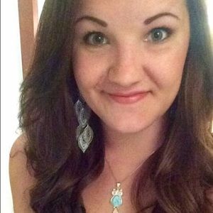 Meet your Posher, Michaela