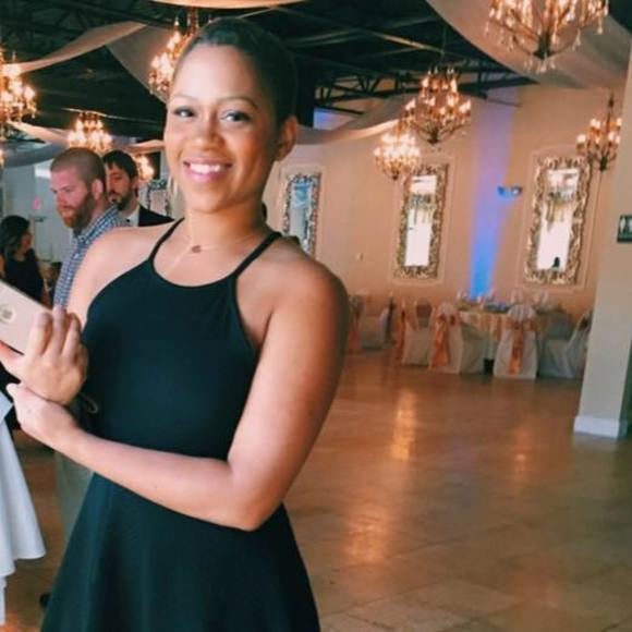 Meet your Posher, Michelle - Picture 1 of 1