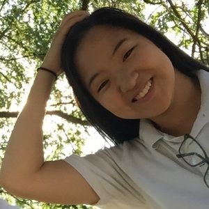 Meet your Posher, Emma