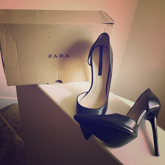 Zara Shoes - Zara Woman
