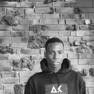 Meet your Posher, Titus