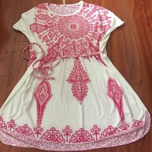 Embroidery print top