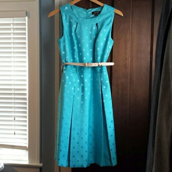 Tahari size 4 blue dress