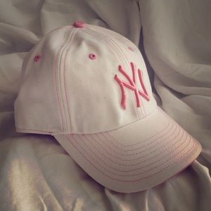 Ladies Yankees MLB Team cap