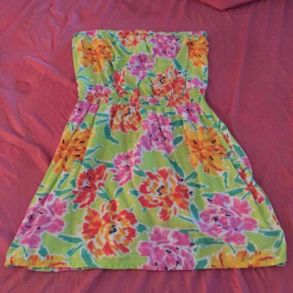 SUMMER FUN // Colorful Strapless Dress // Size: M