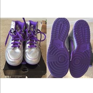 Nike Dunk SB "Dino Jr."