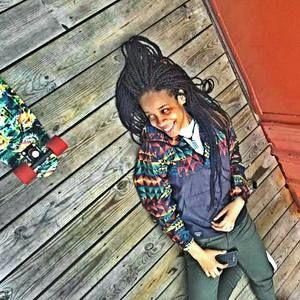 Meet your Posher, Ally