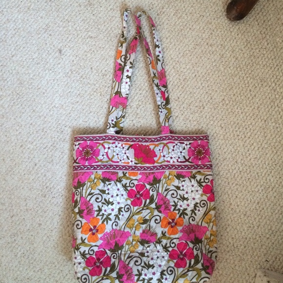 Vera Bradley tote