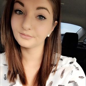 Meet your Posher, Christina