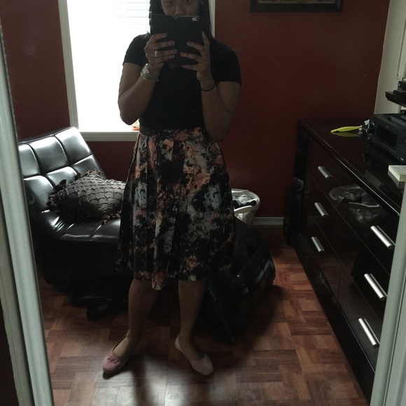 Mid' dress /skater - Picture 1 of 1