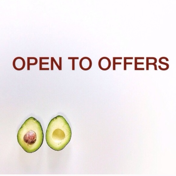 OPEN TO ALL OFFERS 😊