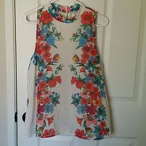 Floral top