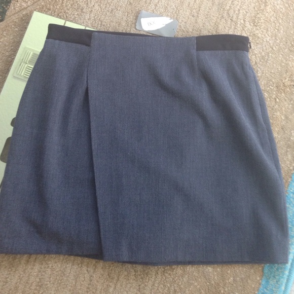 New XXI mini skirt grey and black