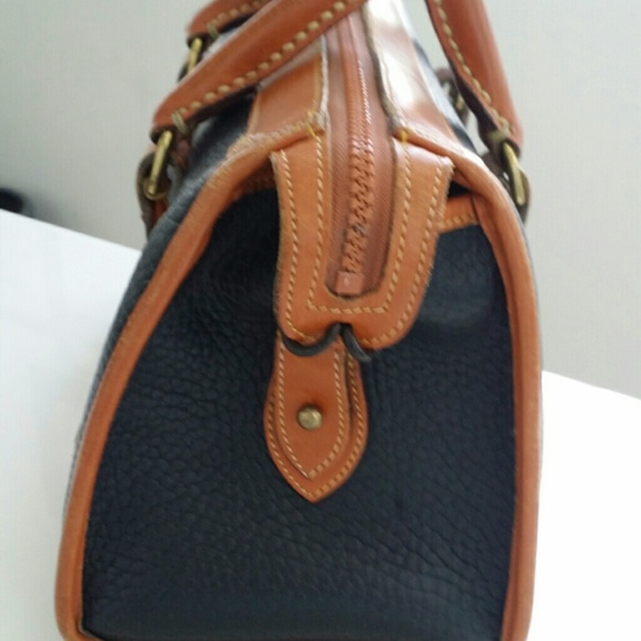 Vintage Dooney & Burke leather purse - Picture 3 of 4