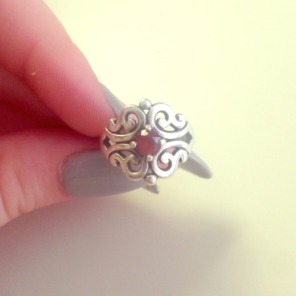 James Avery Garnet Spanish lace ring!