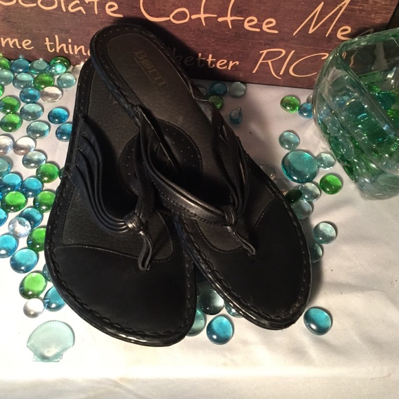 👠👠2 Pair Born Sandals👠👠 - Picture 2 of 4