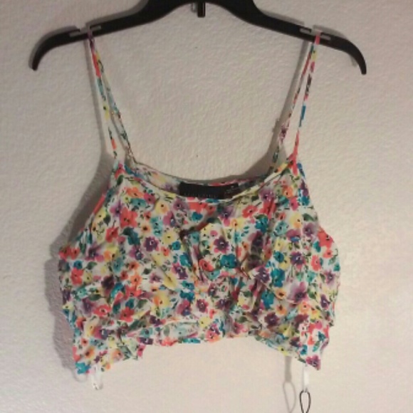 MinkPink Floral Crop Top - Picture 1 of 1
