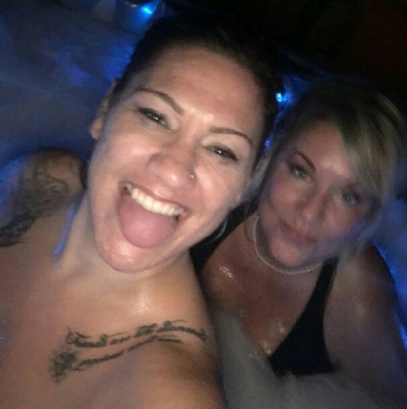 Meet your Posher, Nathalie - Picture 2 of 4