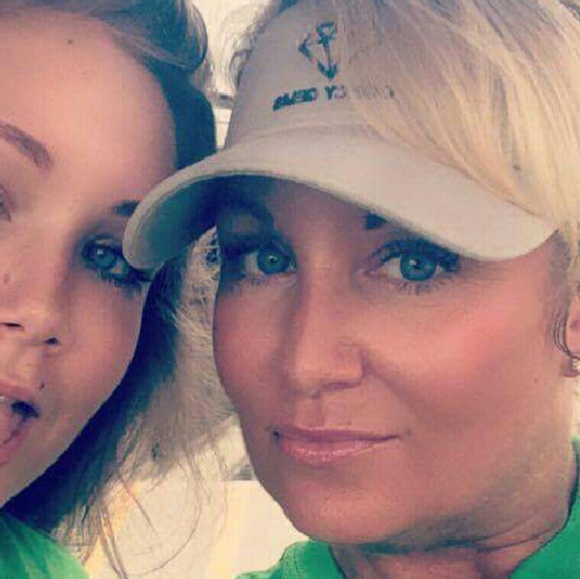 Meet your Posher, Nathalie - Picture 3 of 4