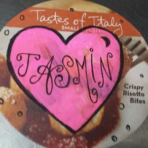 Meet your Posher, Jasmin